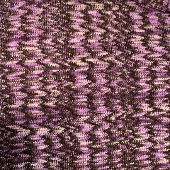 Lululemon Sports Bra (Flow Y Bra IV) - Picture 5 of 5